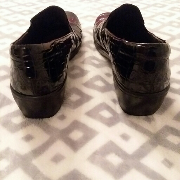 clarks women's may marigold casual shoes black 10m